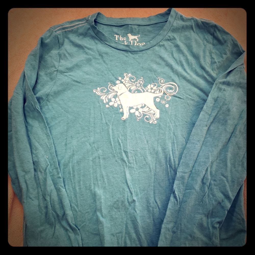 Black dog long sleeve